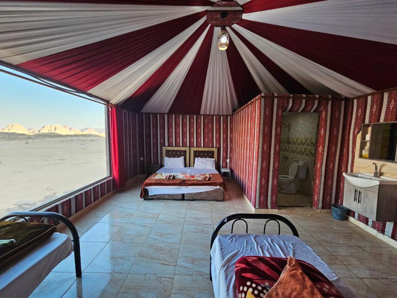 Bed and Breakfast Beduin Star Trail Camp Wadi Rum Exteriér fotografie