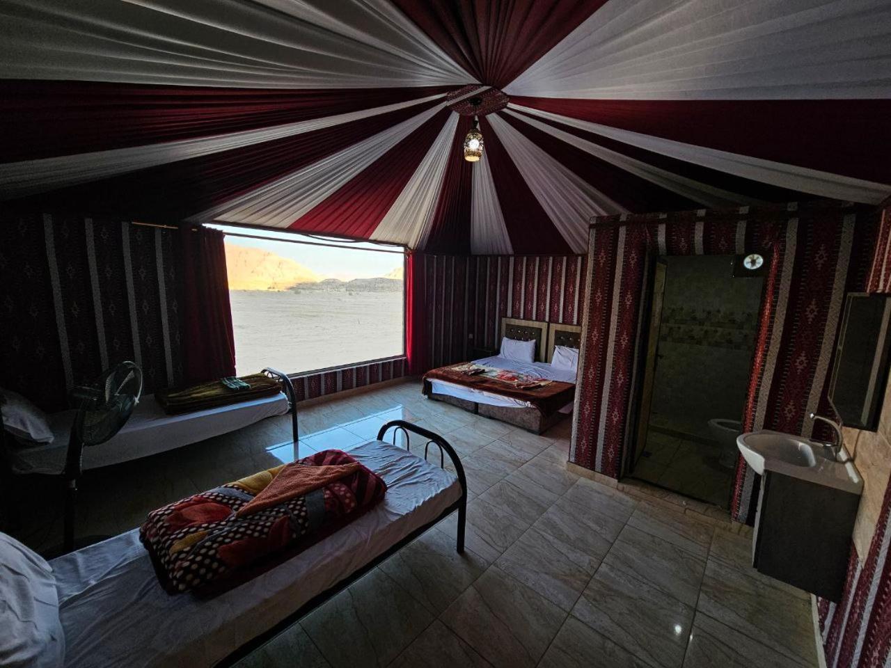Bed and Breakfast Beduin Star Trail Camp Wadi Rum Exteriér fotografie