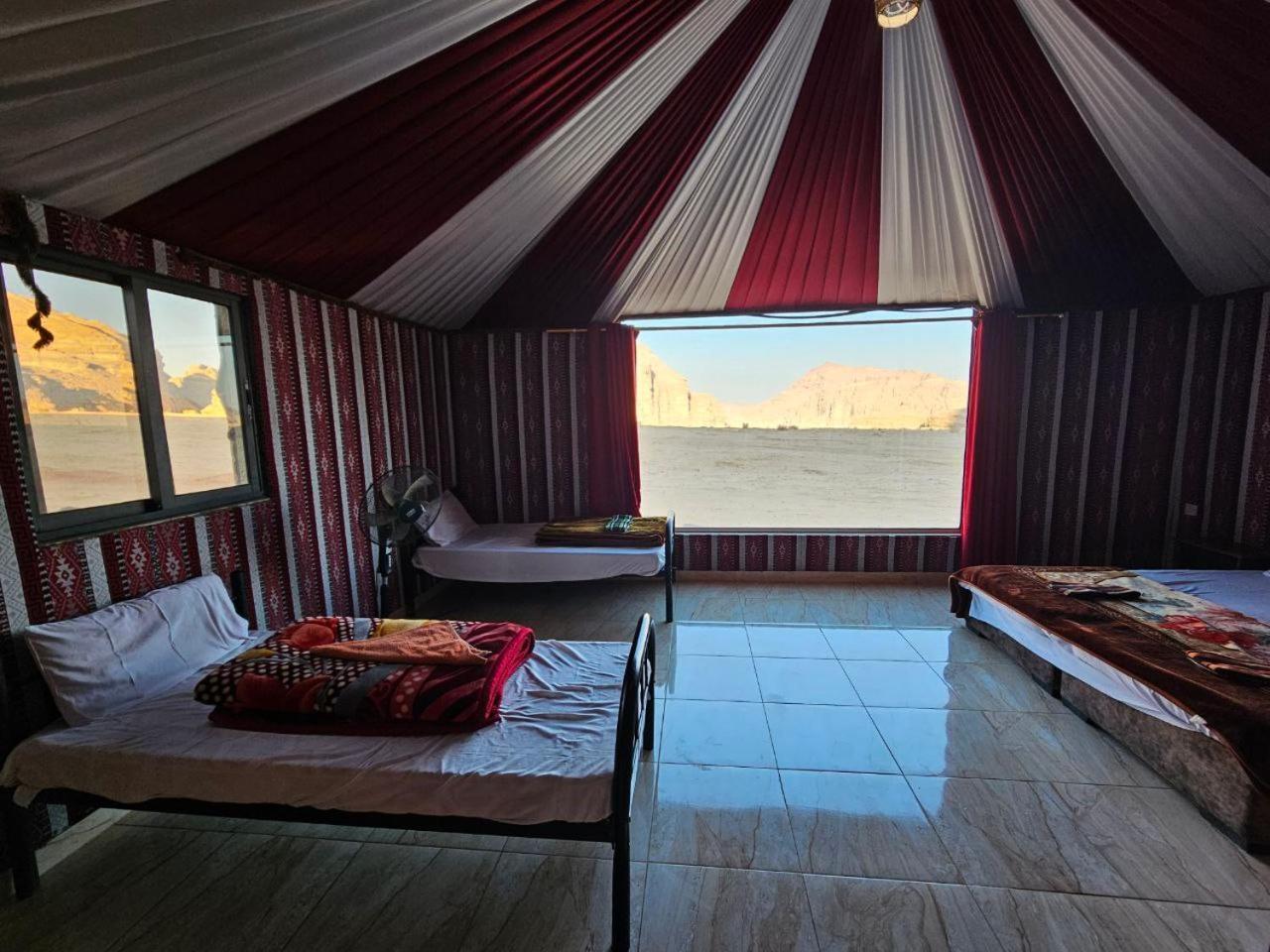 Bed and Breakfast Beduin Star Trail Camp Wadi Rum Exteriér fotografie